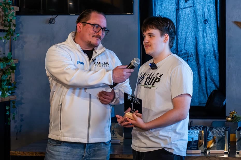 Gabriel Schmidt jetzt auf Porsche 911 CUP
